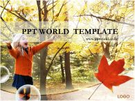 아이 소녀 PPT 템플릿 단풍나무 속 나뭇잎을 날리는 아이_슬라이드1